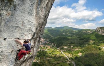 Residence-il-borgo-attivita-climbing